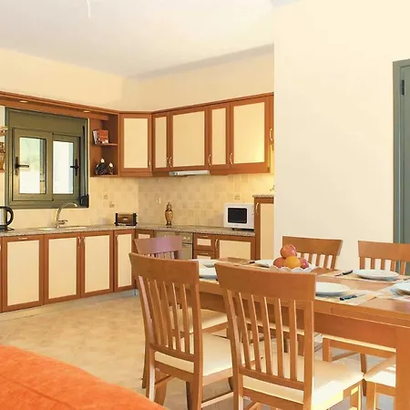 Mylos Villa *